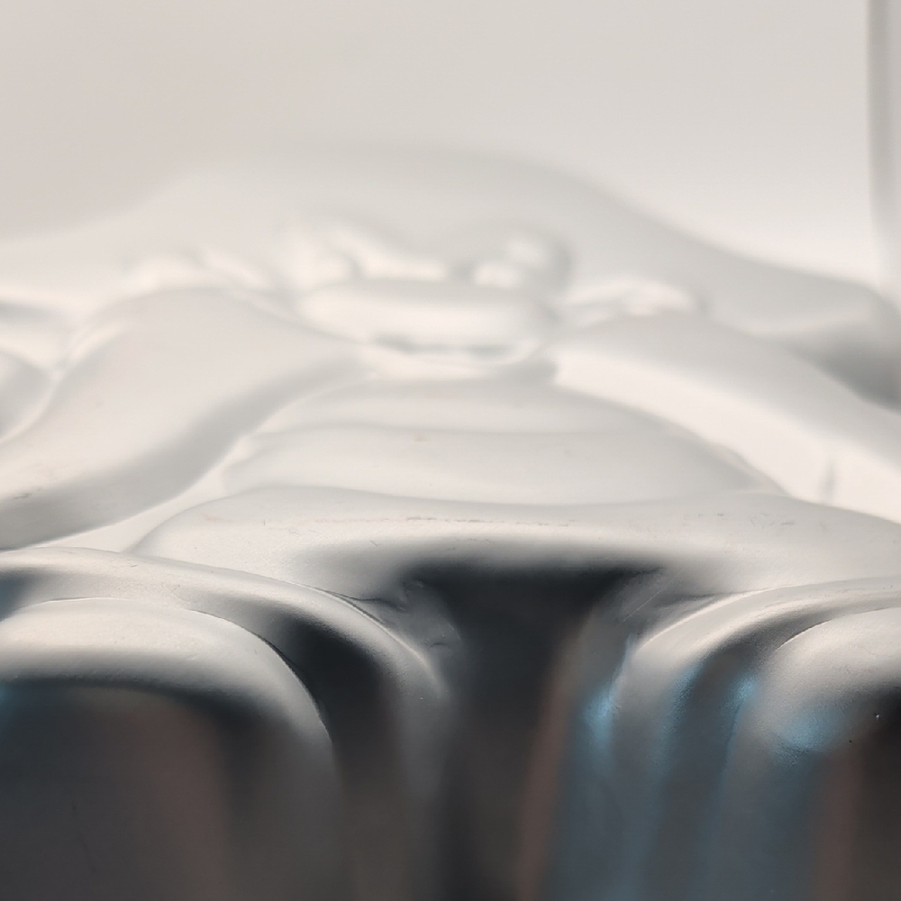 Wilton Yosemite Sam Cake Pan - Silver and Yellow - Picture 7 of 7